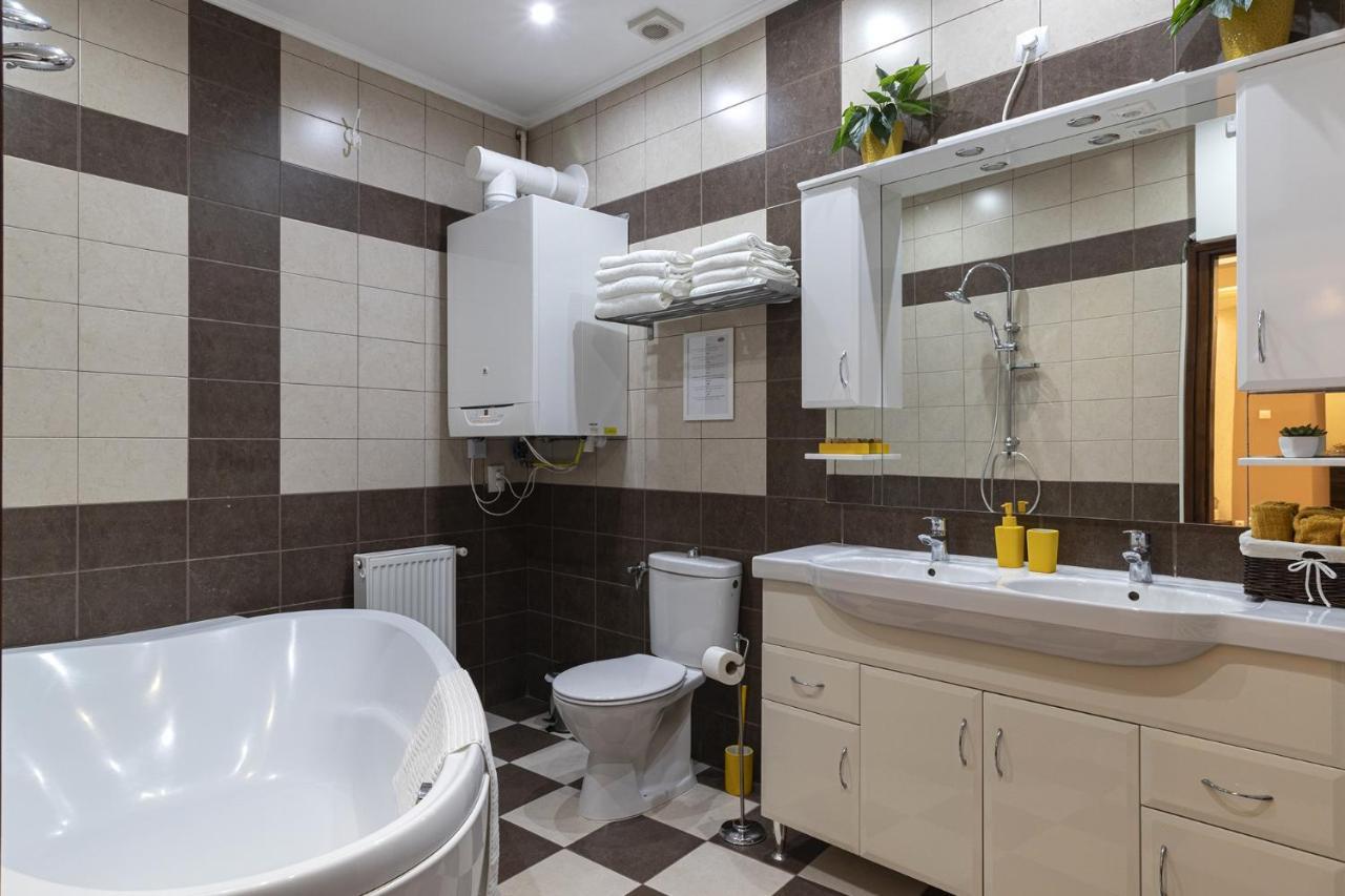 Cork Apartman Eger Exterior photo